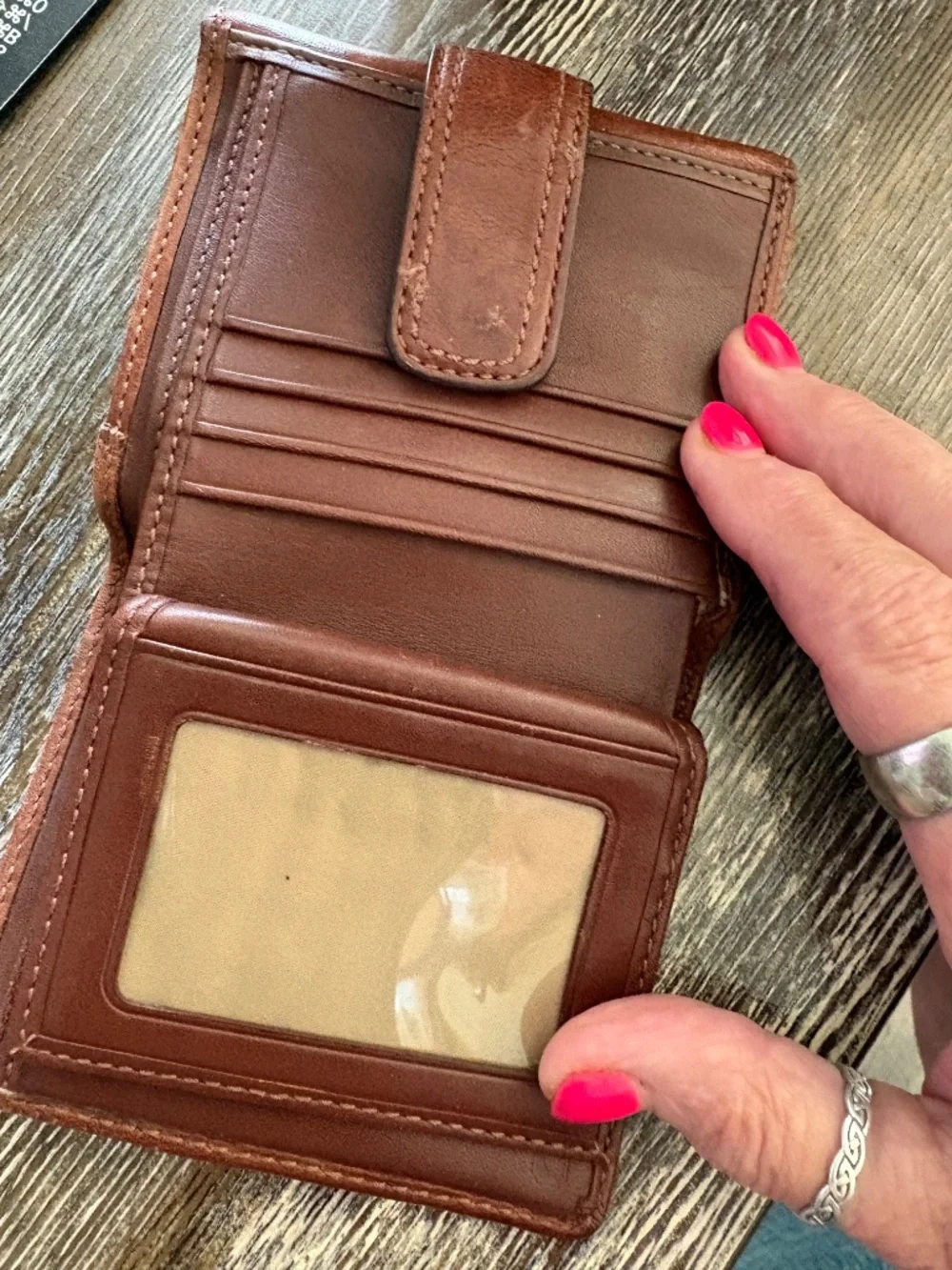 Coach classic compact